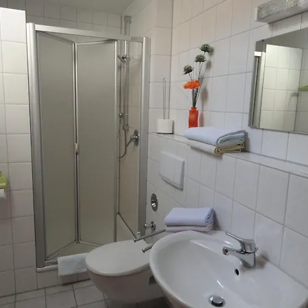 Gaestehaus Bettina Зипплинген